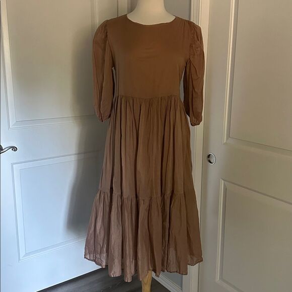 Kaos Tan Dress - Picture 1 of 4